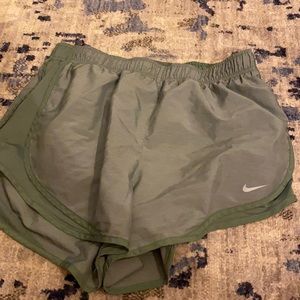 nike dri fit running short